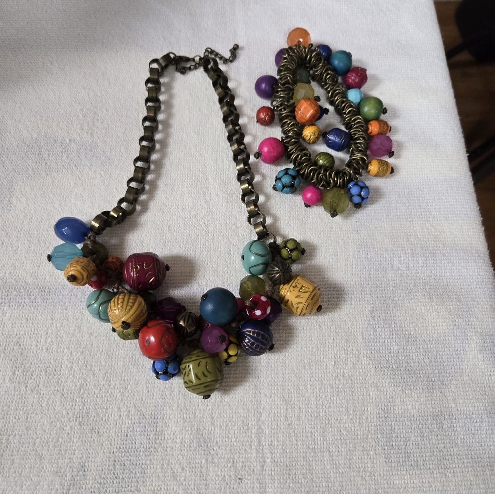 Colorful Beaded Necklace and Bracelet Set